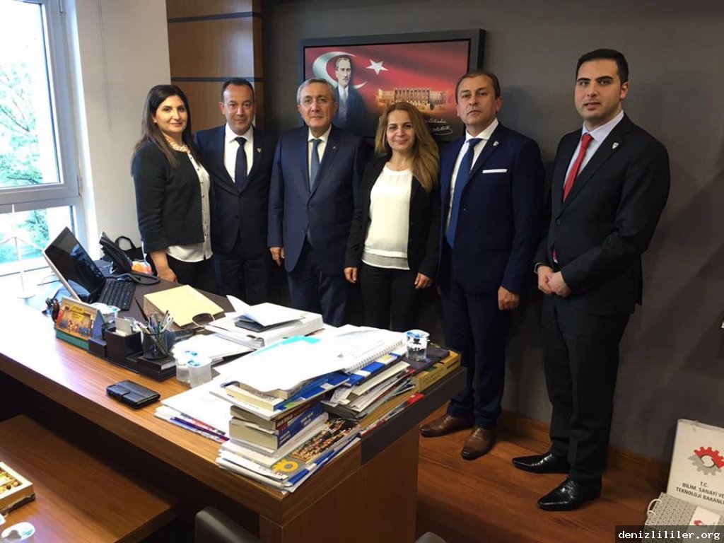 MHP Denizli Milletvekili Emin Haluk Ayhan'ı makamında ziyaret
